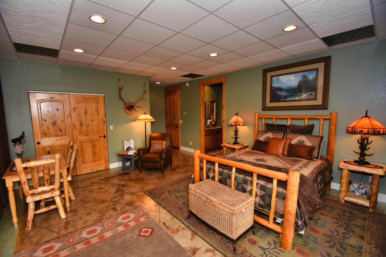 Rampart Range Resort Woodland Park Exterior photo